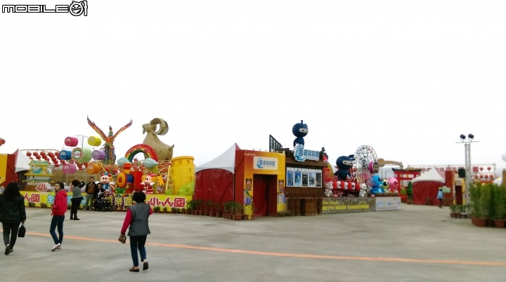 台中烏日燈區白天散步遊
