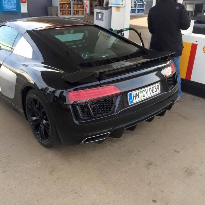 Audi R8 與 new A4
