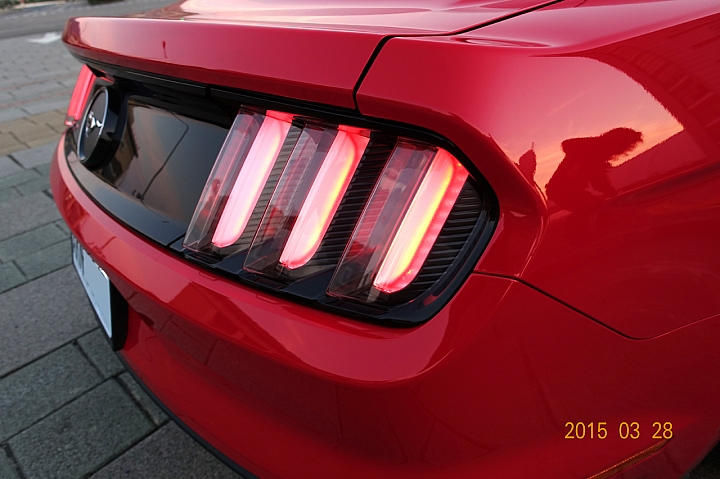 2015 Mustang Racing Red 野馬 (賽車紅)