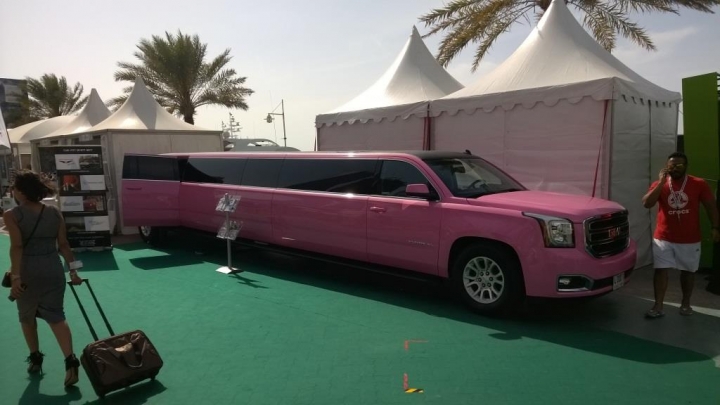 新人報到 + Dubai Boat Show 的收穫