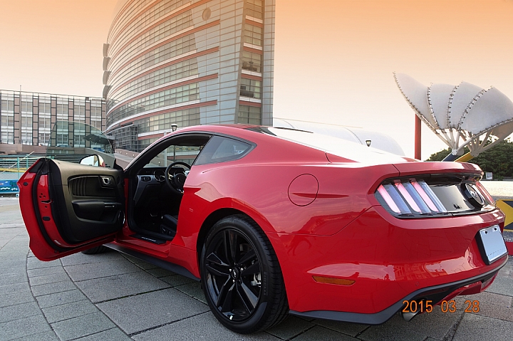 2015 Mustang Racing Red 野馬 (賽車紅)