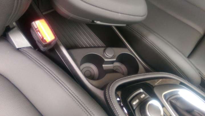 全新2015年 BMW 225i  不專業開箱