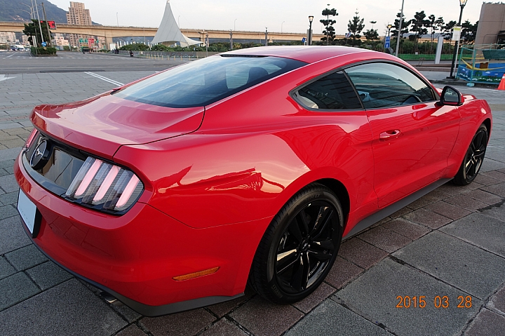 2015 Mustang Racing Red 野馬 (賽車紅)