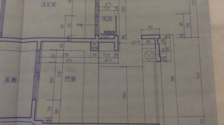 車庫蓋比陽台高   叫我如何做採光照