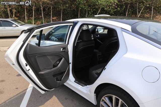 當駕著Optima享受吸引別人的目光【KIA潮勢力-試駕體驗活動】