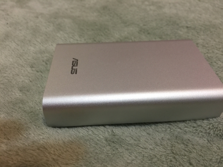 [開箱] 品質更令人想信賴 安全很重要所以想試試ASUS ZenPower!!!