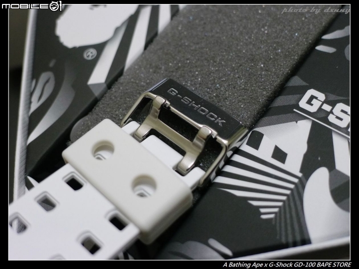 [開箱] A Bathing Ape x G-Shock GD-100 雪白猿
