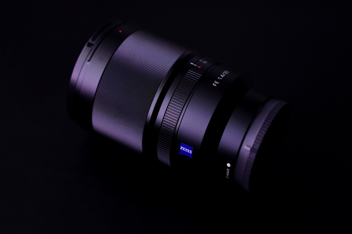 【開箱】Sony Zeiss Distagon T* FE 35mm F1.4 ZA