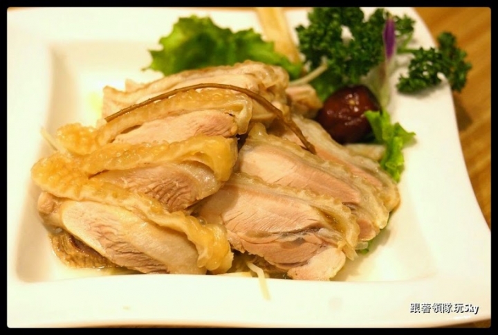台北美食推薦-超高級鮑魚．燕窩小籠包[ 杭州小籠湯包 ](民生東路店)