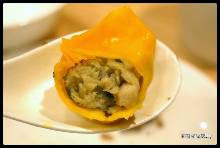 台北美食推薦-超高級鮑魚．燕窩小籠包[ 杭州小籠湯包 ](民生東路店)