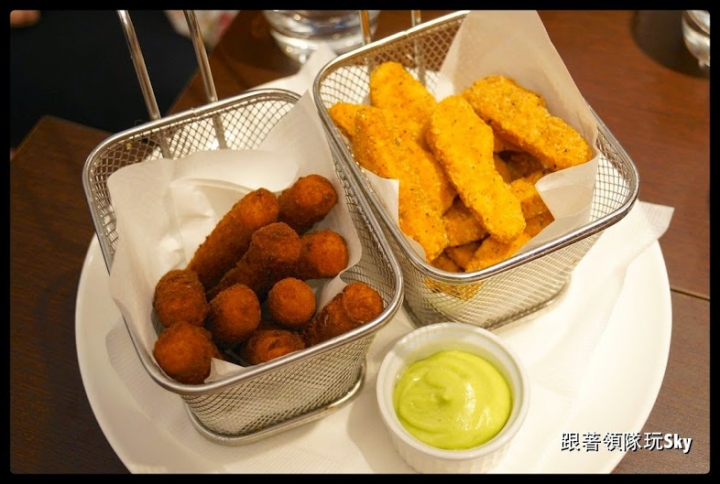台北美食推薦-松山巷弄美食[ 342巷咖啡 ](寵物友善餐廳)