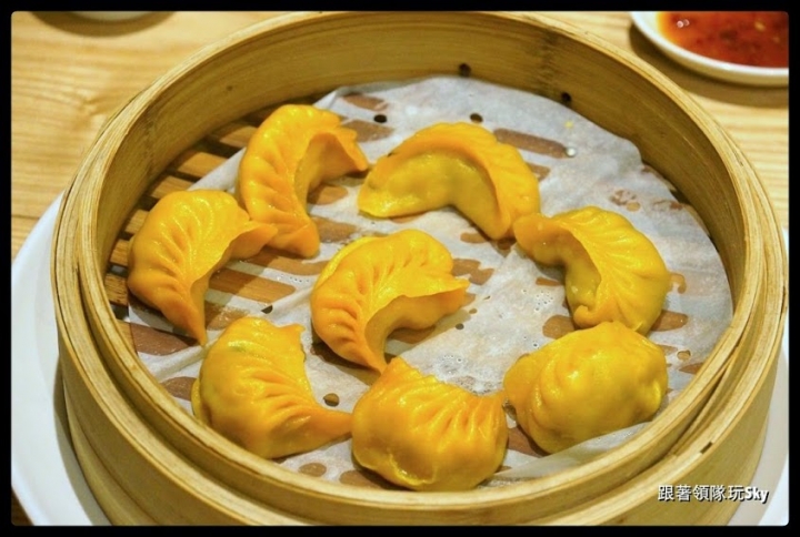 台北美食推薦-超高級鮑魚．燕窩小籠包[ 杭州小籠湯包 ](民生東路店)