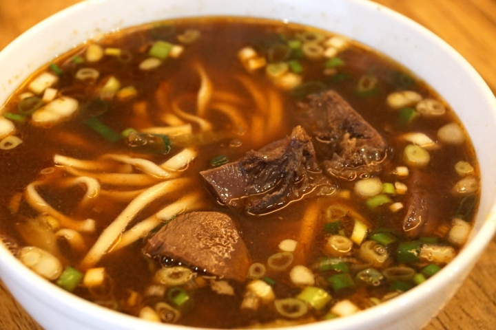 [北區] 老夫子牛肉麵 成功店