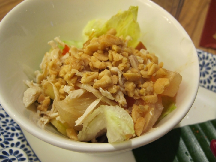 [食記] 尋訪中山站美食。長鼻子泰國餐廳LONG TRUNK THAI RESTAURANT。人少也能享用的泰式套餐!