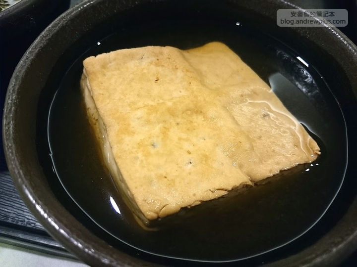 五食五心烏龍麵 - 麵條很Q吃得好飽，香酥好吃口感十足的深海大魷魚 @微風南京店B2 美食街 【愛評口碑券02】