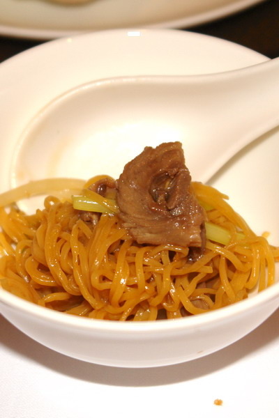 怡園中餐廳--烤鴨超好吃--西華飯店