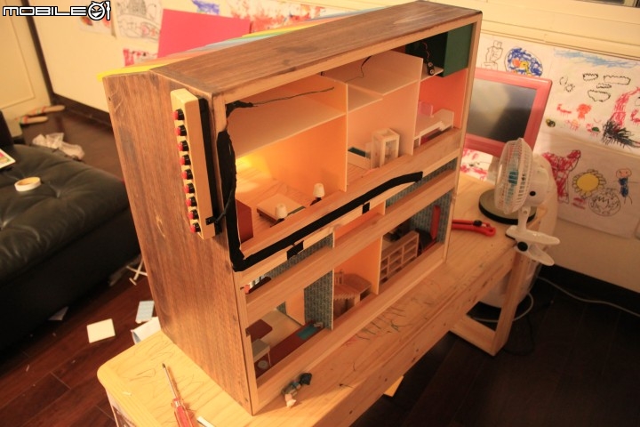 [硬漢工作室] 音樂書架娃娃屋