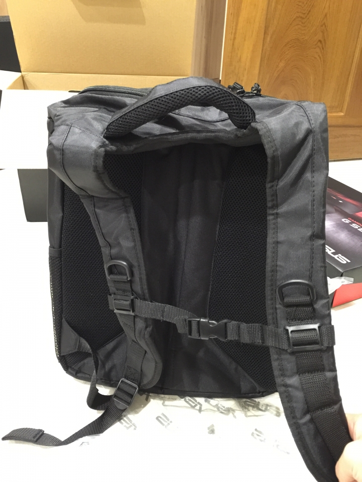 G551JM開箱