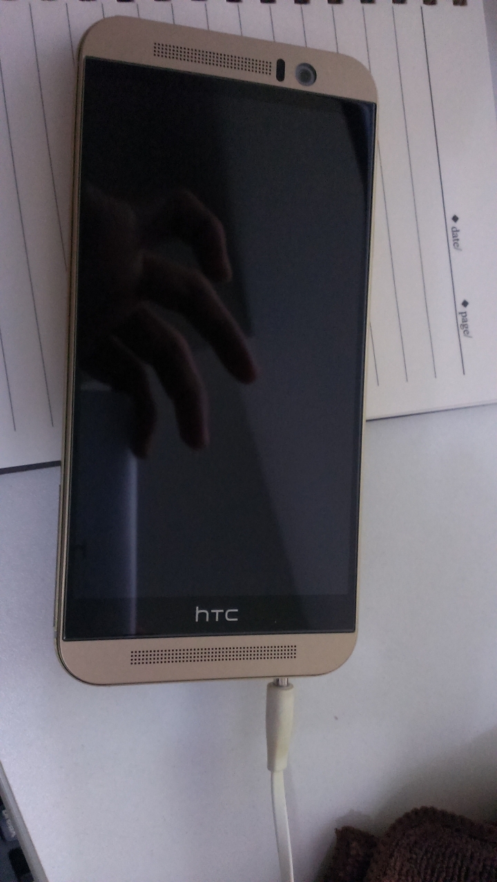 HTC M9 耳機插槽問題