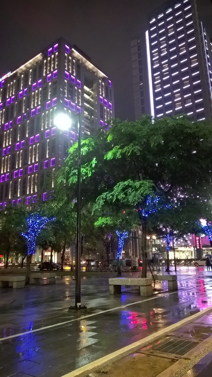Lumia 830蓋大樓-照片分享
