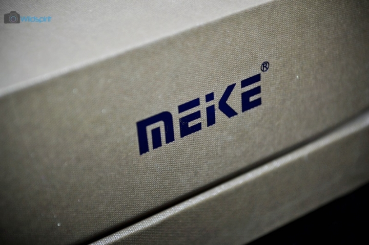 [開箱]麻雀雖小 四臟俱全 i-TTL迷你閃燈【MEIKE MK-320】