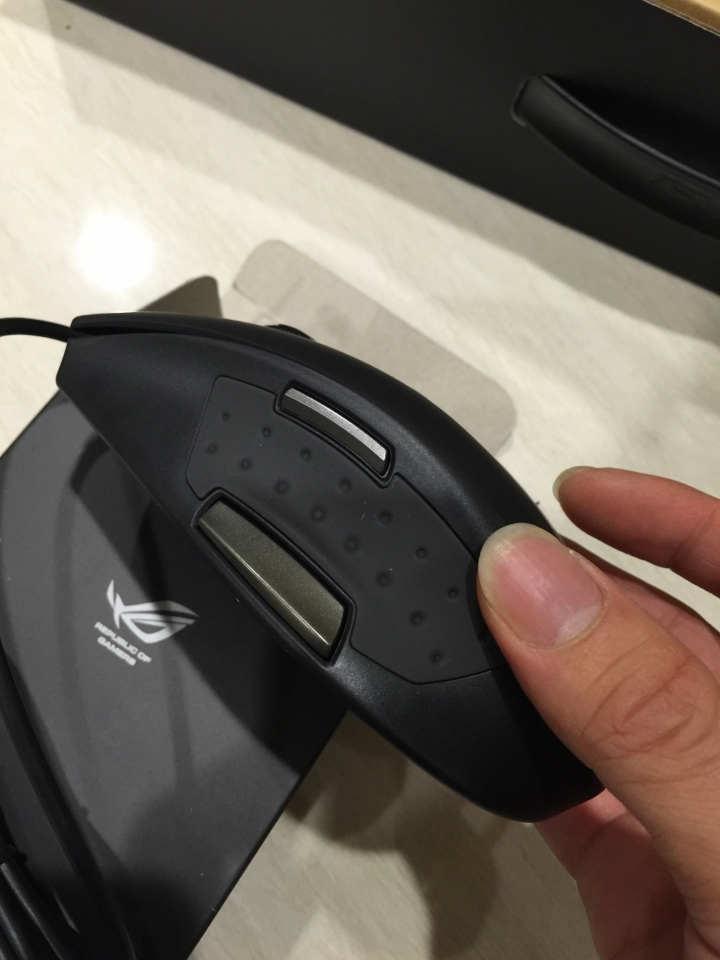 G551JM開箱