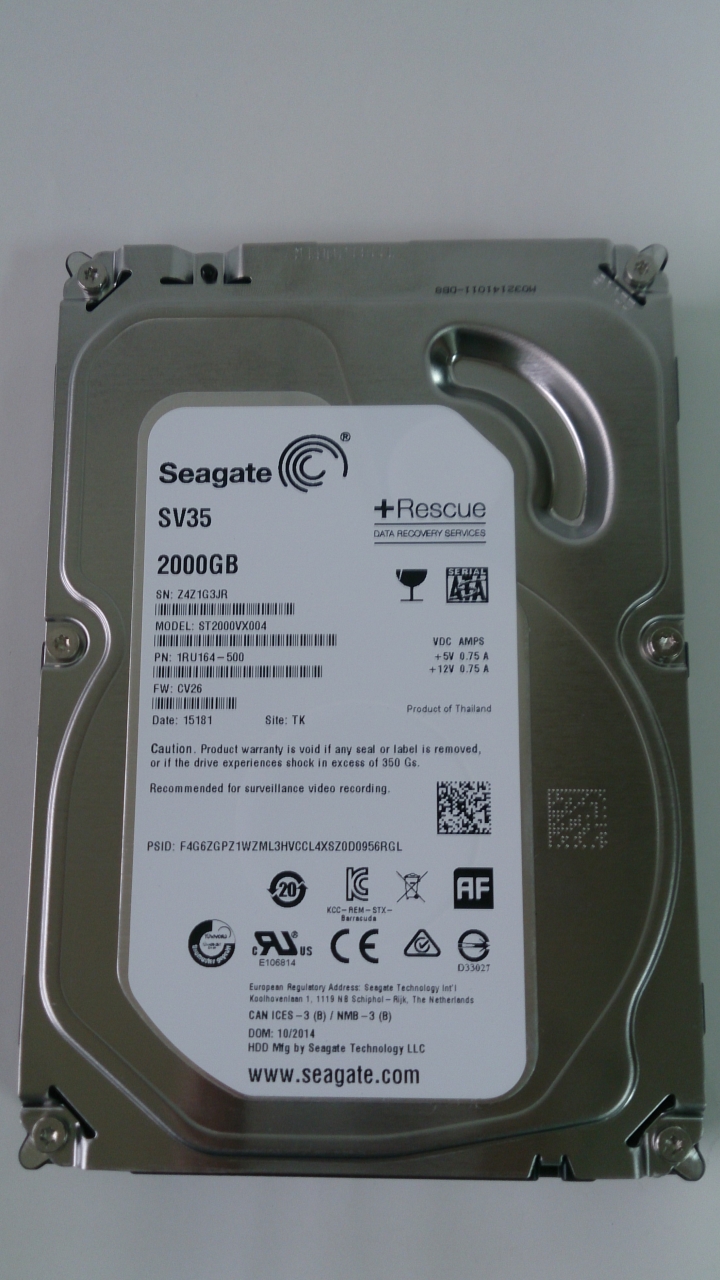 [開箱]DVR 新手開箱心得文(白牌 DVR 配 Seagate 監控資料救援碟 2TB)