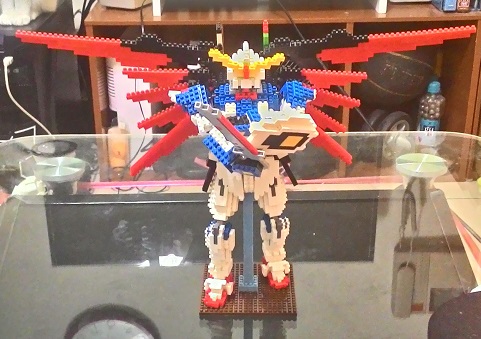 有沒有人在玩鑽石積木創作?(LOZ,nanoblock,etc...)??