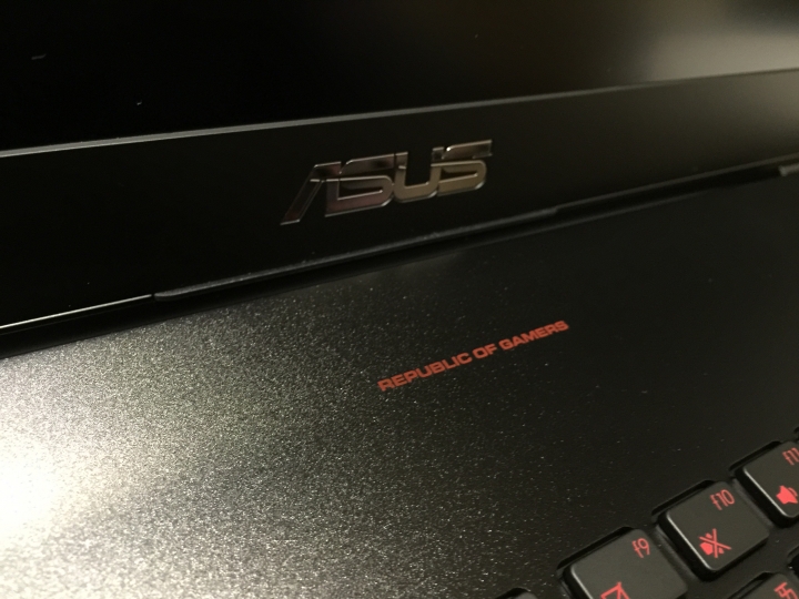 G551JM開箱