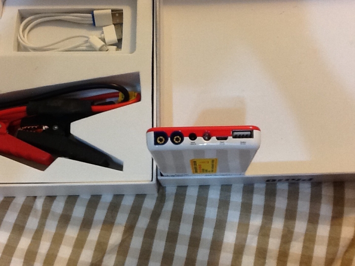 [開箱]Philo 汽車緊急啓動電源 EBC-501