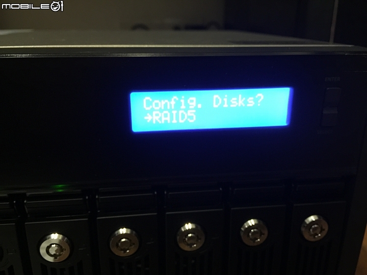 [開箱]非常不專業分享QNAP TVS-871 Turbo vNAS