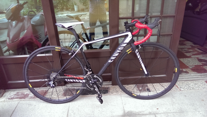 2015 Canyon  Ultimate CF SLX 9.0 開箱文