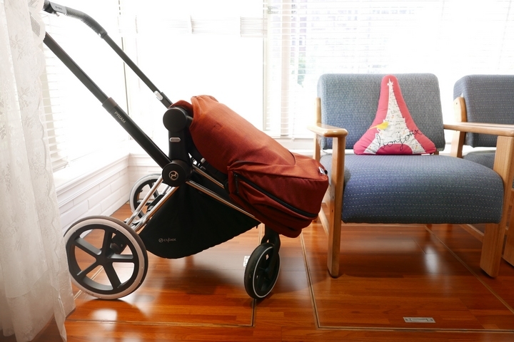 [分享] 絕美德國Cybex Priam嬰兒推車