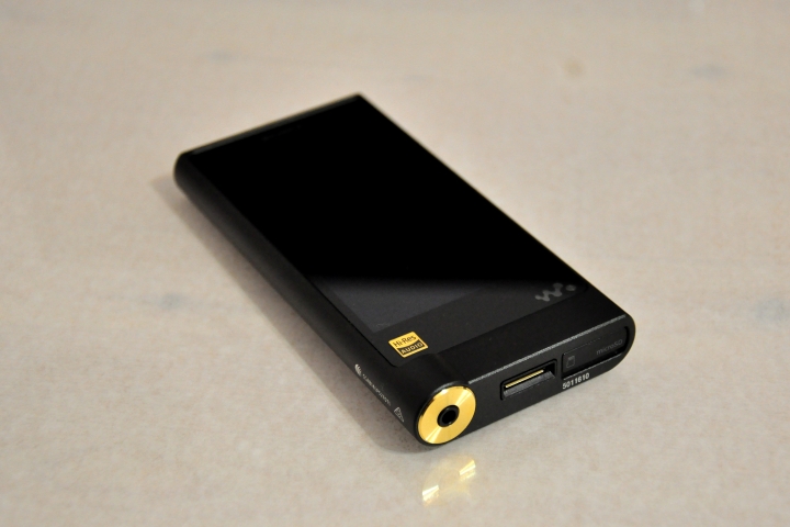 SONY ZX2 Walkman 高階數位隨身聽 心得（搭配SONY XBA-A3）