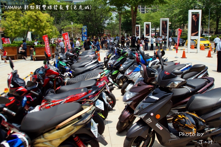 YAMAHA新勁戰雙碟發表會IN台中老虎城(圖多)