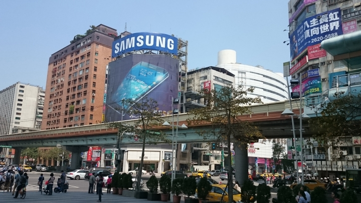 遠傳電信xTP-LINK M7350之藍、文湖捷運搜查線