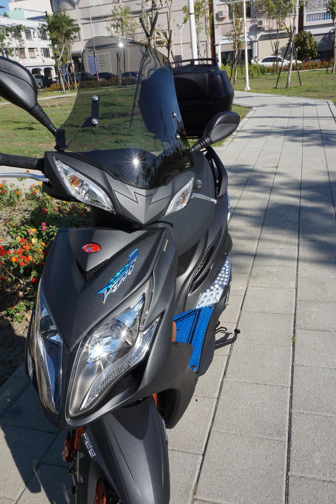 kymco-racing-king-180-abs-mobile01