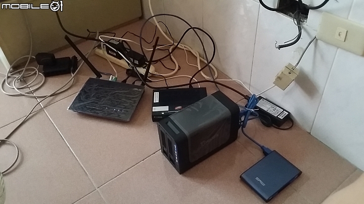 [開箱]Thecus N2310+Toshiba MG03ACA200*2+Asus RT-AC55U 簡單分享