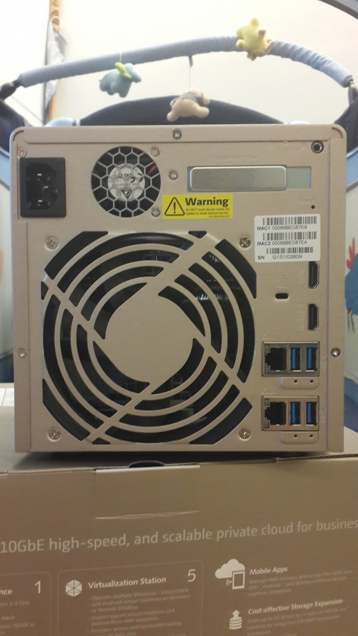 人生進階，我們儲存設備也升級了： 用希捷企業級 NAS 硬碟+QNAP STVSTVS-463 收藏永恆的回憶