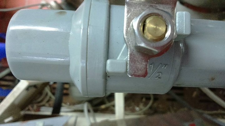 懂水電的前輩請協助