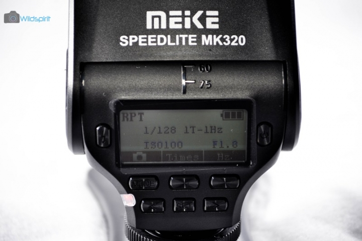 [開箱]麻雀雖小 四臟俱全 i-TTL迷你閃燈【MEIKE MK-320】