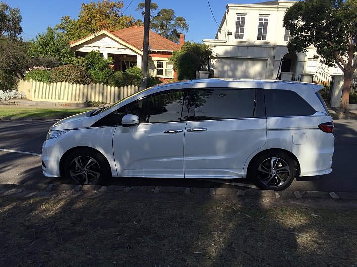 2014 Honda Odyssey VTi-L 遲來的開箱加減看吧！