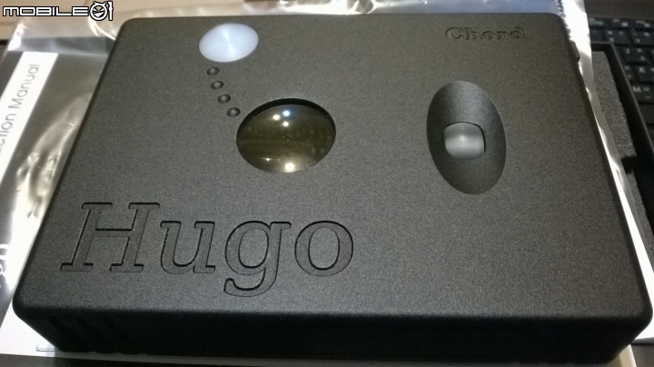 [開箱] 黑色hugo