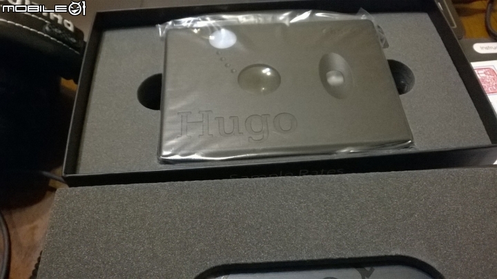 [開箱] 黑色hugo