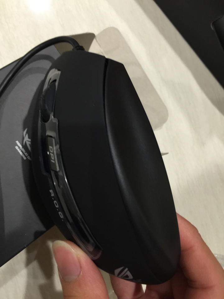 G551JM開箱