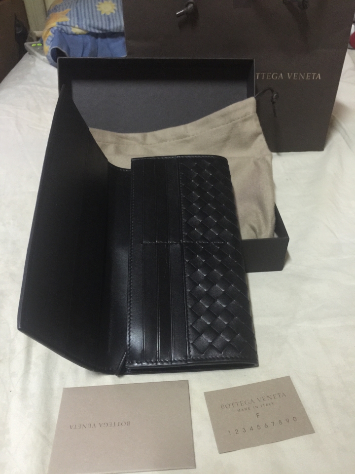 託歐元的福，入手BOTTEGA VENETA長夾(傷眼的不專業開箱)