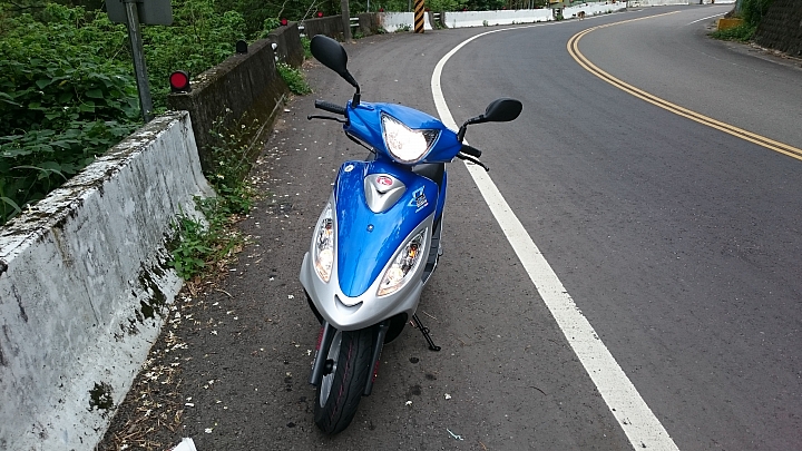 光陽 V2 150鋼鐵藍開箱