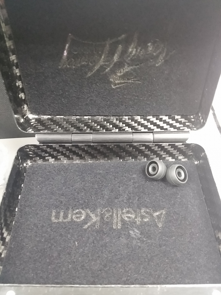 退燒？JH Audio Layla開箱