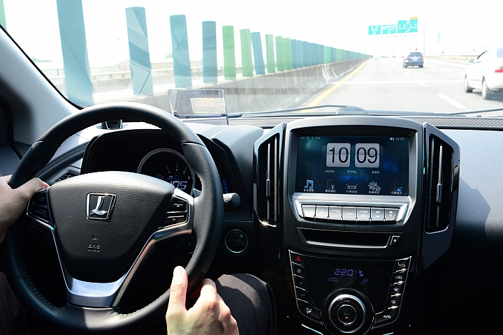 U6 ECO Hyper在約4200轉就很難再提上去，是刻意限制的嗎？