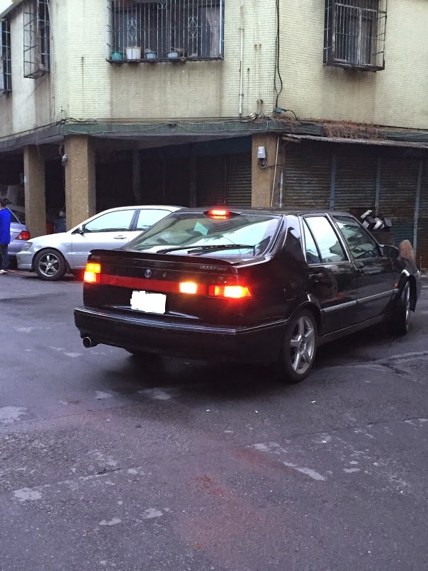 老爸的老SAAB 9000 AERO